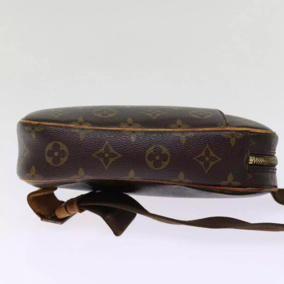 LOUIS VUITTON Monogram Pochette Gange Shoulder Bag - Picture 13 of 16